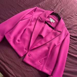 Shelby & Palmer Fuchsia Crop Blazer
